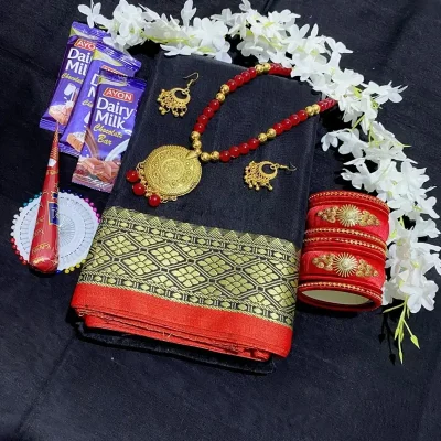 black saree combo